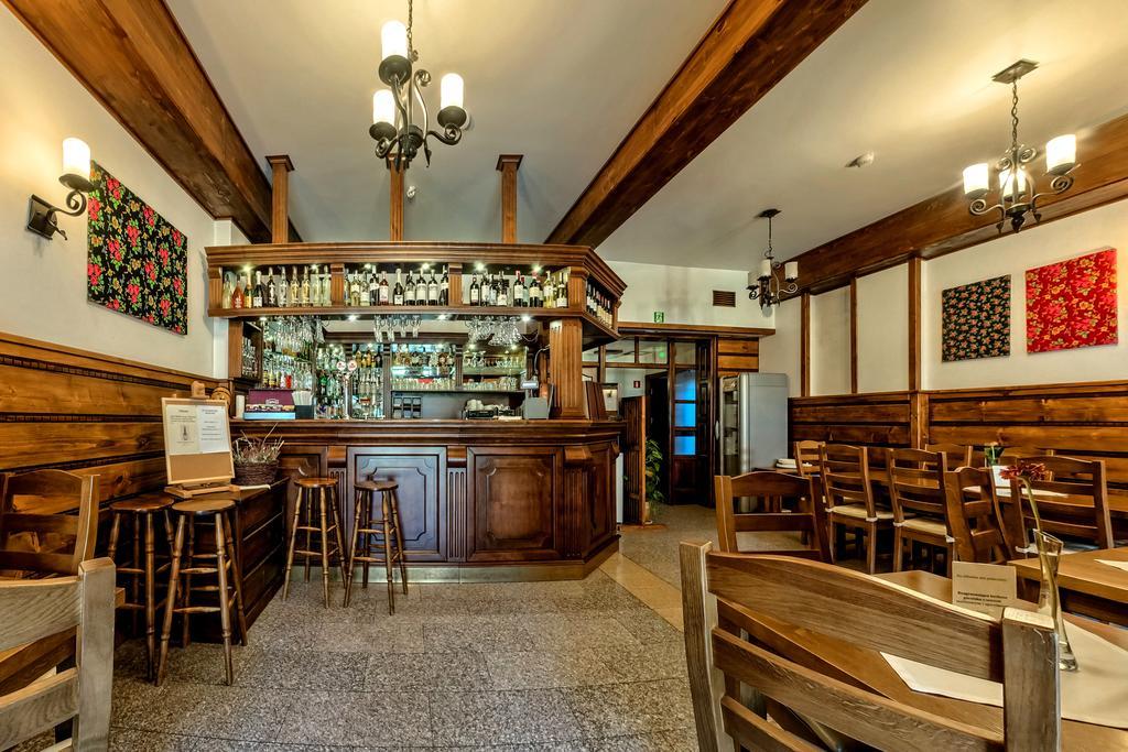 Hotel Nad Przelomem Sromowce Niżne Екстериор снимка