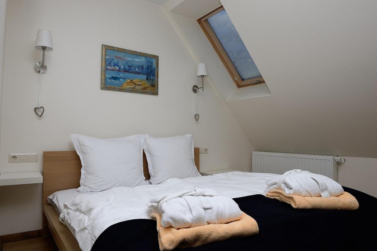 Hotel Nad Przelomem Sromowce Niżne Стая снимка