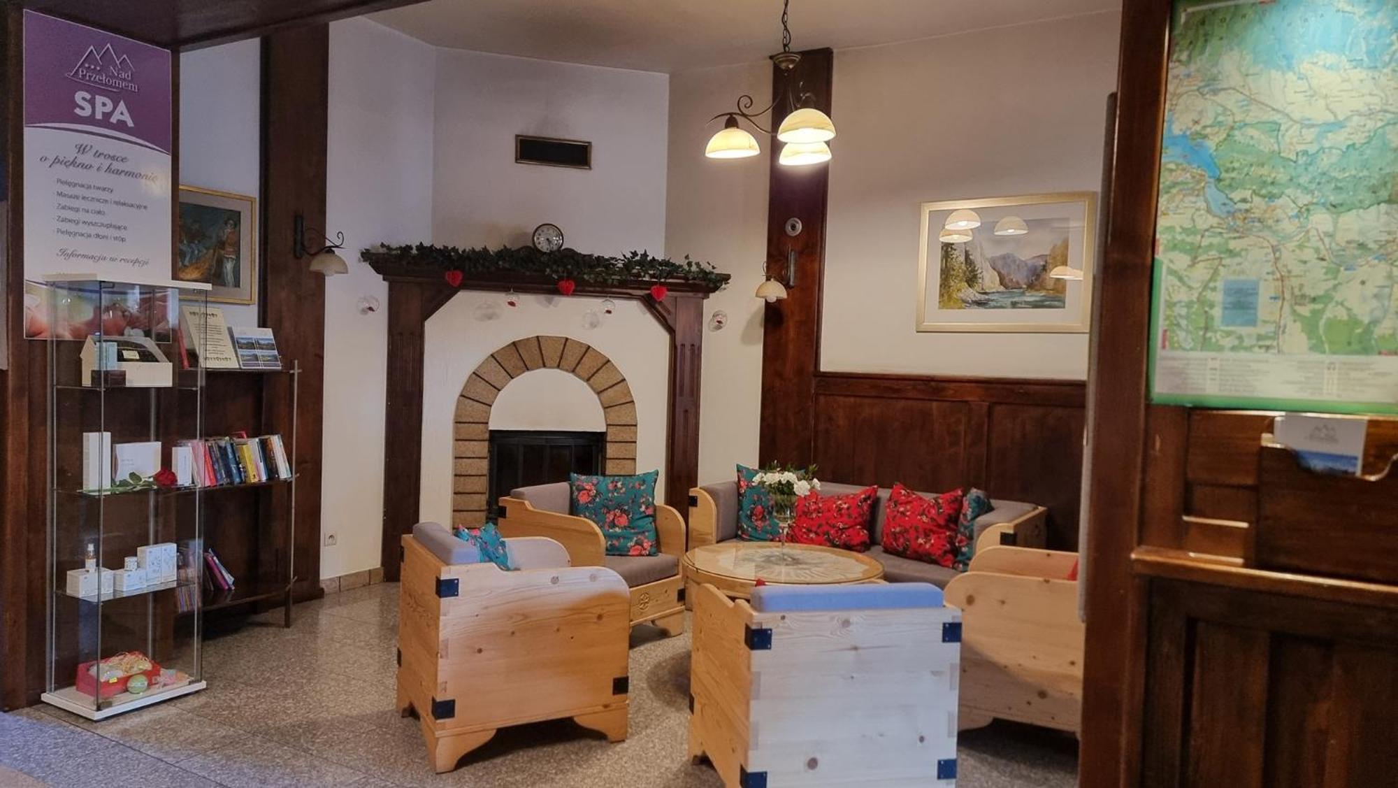 Hotel Nad Przelomem Sromowce Niżne Екстериор снимка